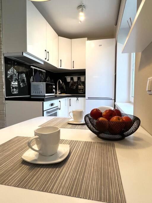 New Modern Apartments In The City Center ナルヴァ エクステリア 写真