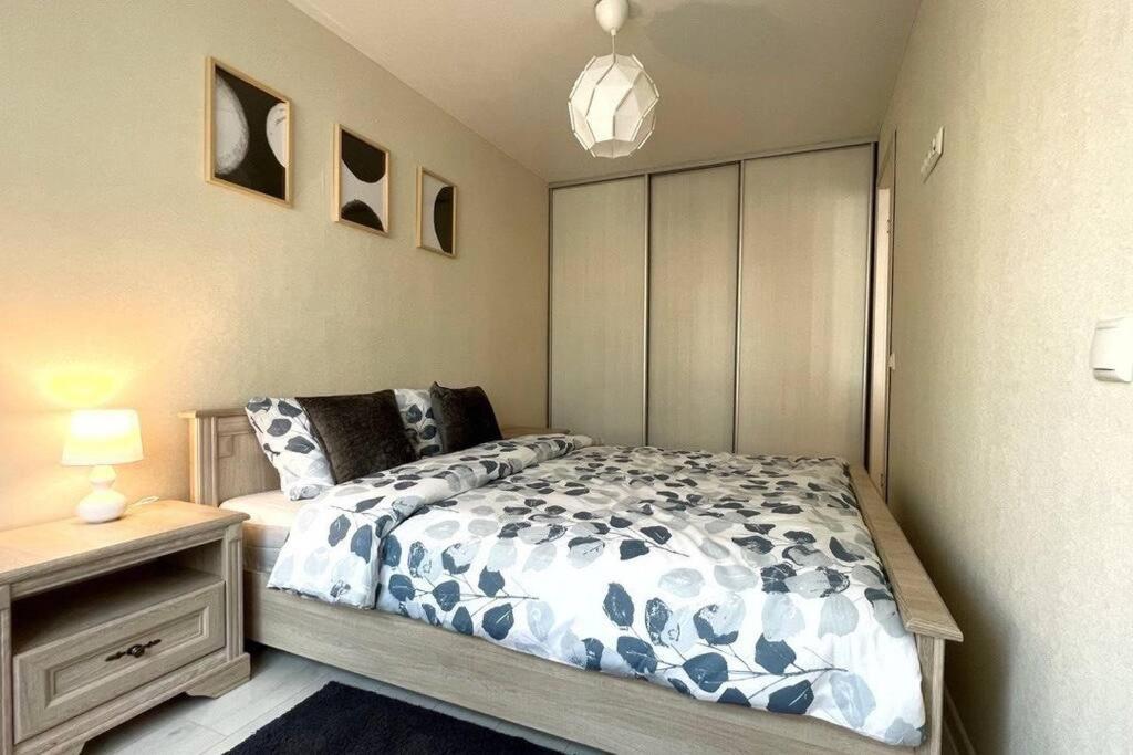 New Modern Apartments In The City Center ナルヴァ エクステリア 写真